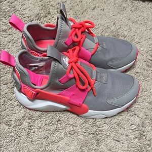 Nike Women's Athletic Shoes - Gray and Pink